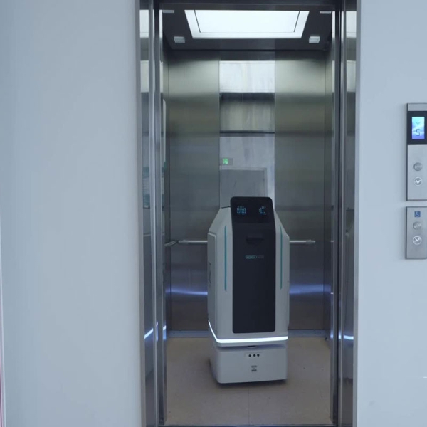 What Are the Latest Trends in Autonomous Mobile Robot Technology?