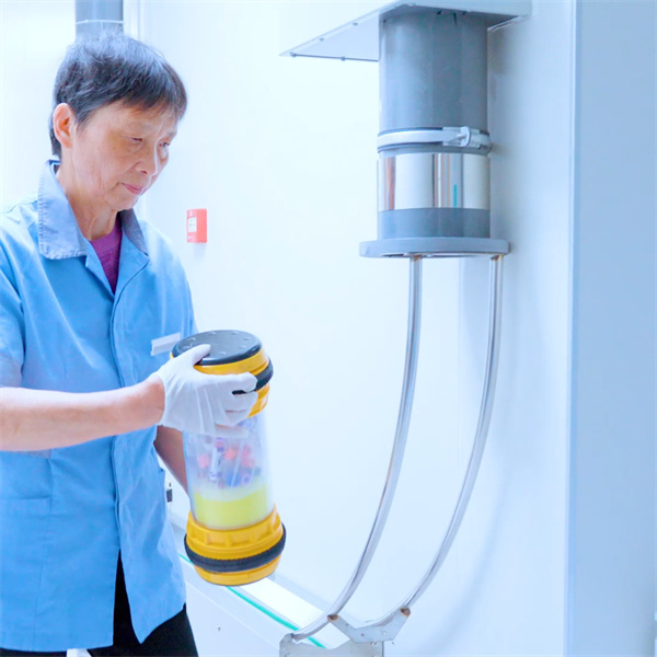 Enhancing hospital services through tube transpor