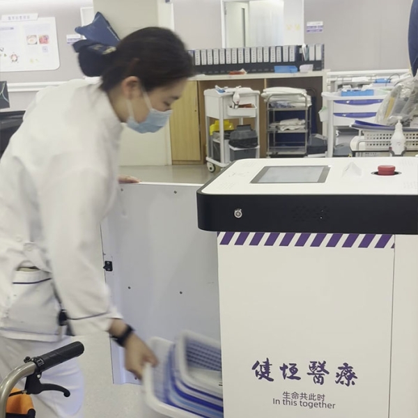 What Features Make Medicine Robots Essential for Modern Hospitals?
