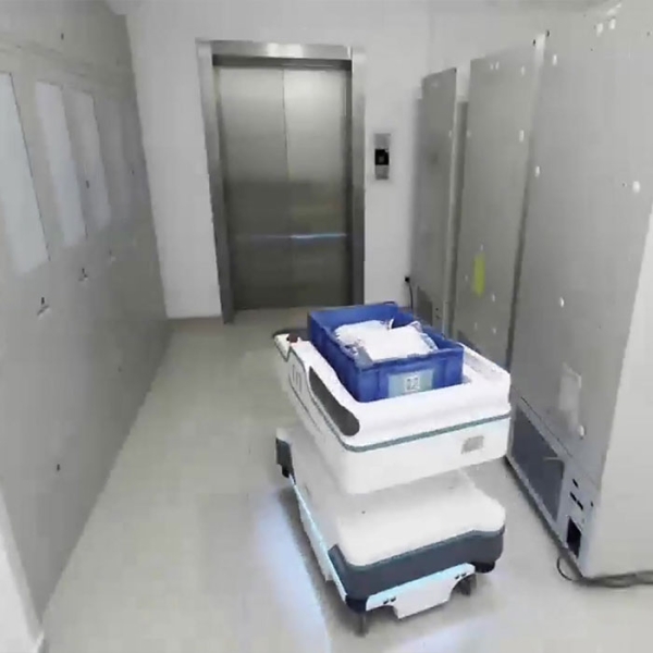 How to Integrate Mobility Robots into Your Existing Supply Chain