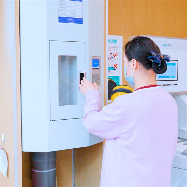 How Pneumatic Transport Systems Are Changing the Way Hospitals Handle Lab Samples and Medications