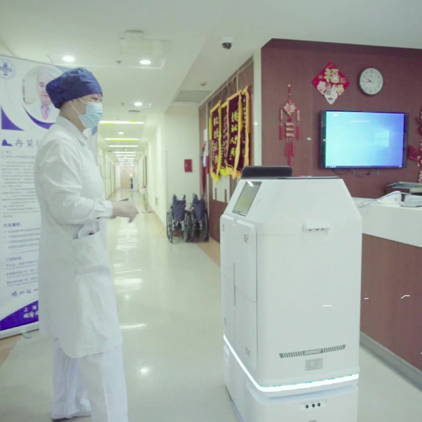 How to Integrate Robot Technology into Your Health Care Facility