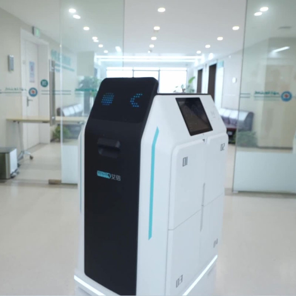 How to Overcome Common Challenges When Implementing Robotics AMR Solutions