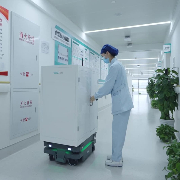 What Are the Key Features to Look for in Wholesale Medical Robots?