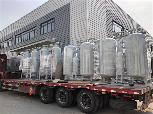 Enhancing sensitivity and reliability with a nitrogen generator for LC-MS systems