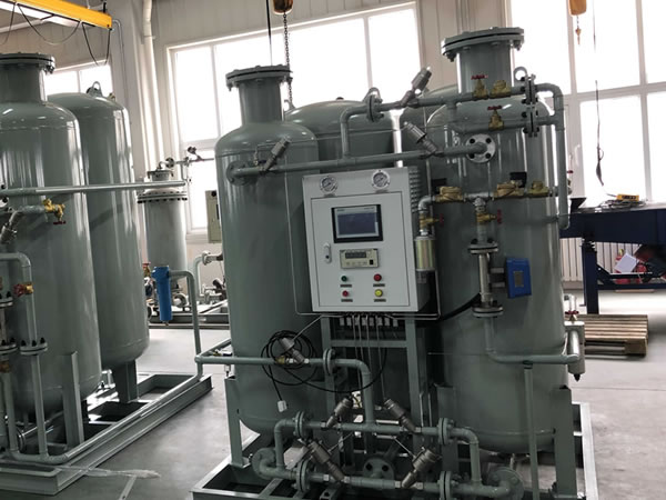 Nitrogen, the bottom line of life in the chemical industry