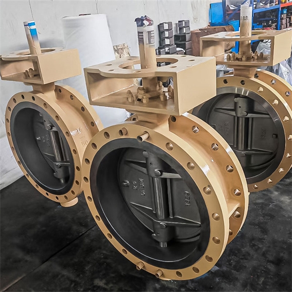 Applications and industries using butterfly valve flange type