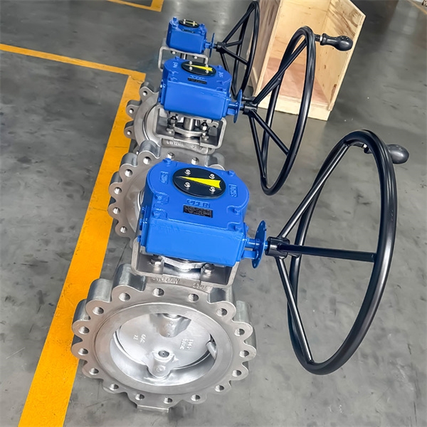 Comparing butterfly valve type lug to other valve types