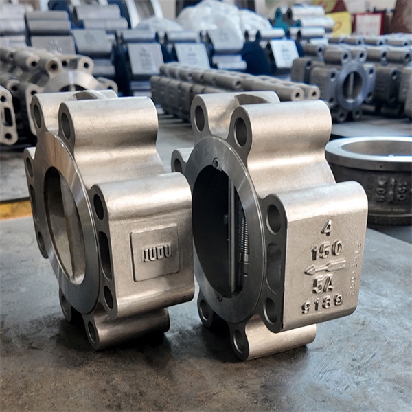 How a dual plate check valve helps prevent backflow in piping systems
