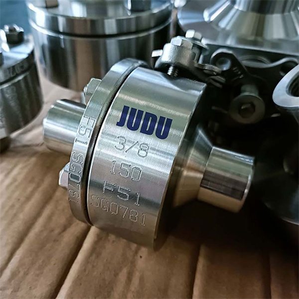 How to select the right floating ball valve for your specific needs