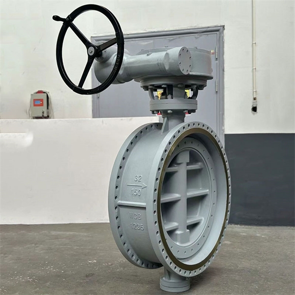 Understanding the function and design of gear operated butterfly valves for optimal performance.