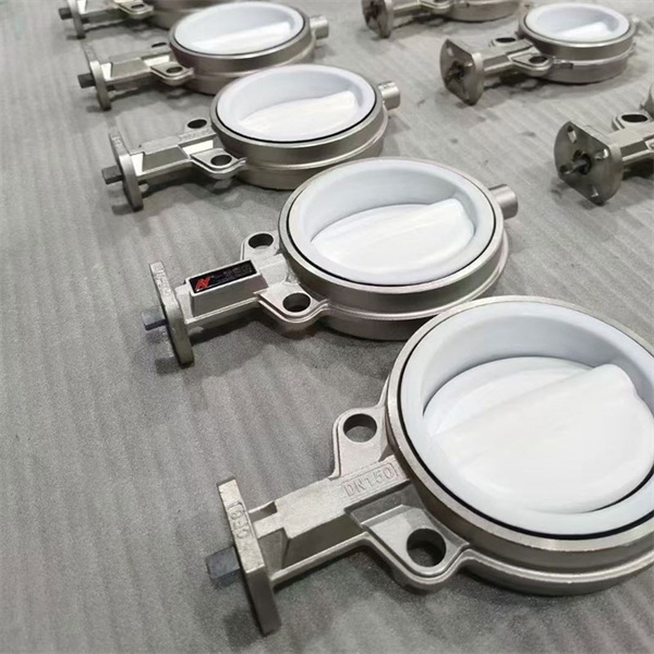 How PTFE Lining Enhances the Durability of Butterfly Valves