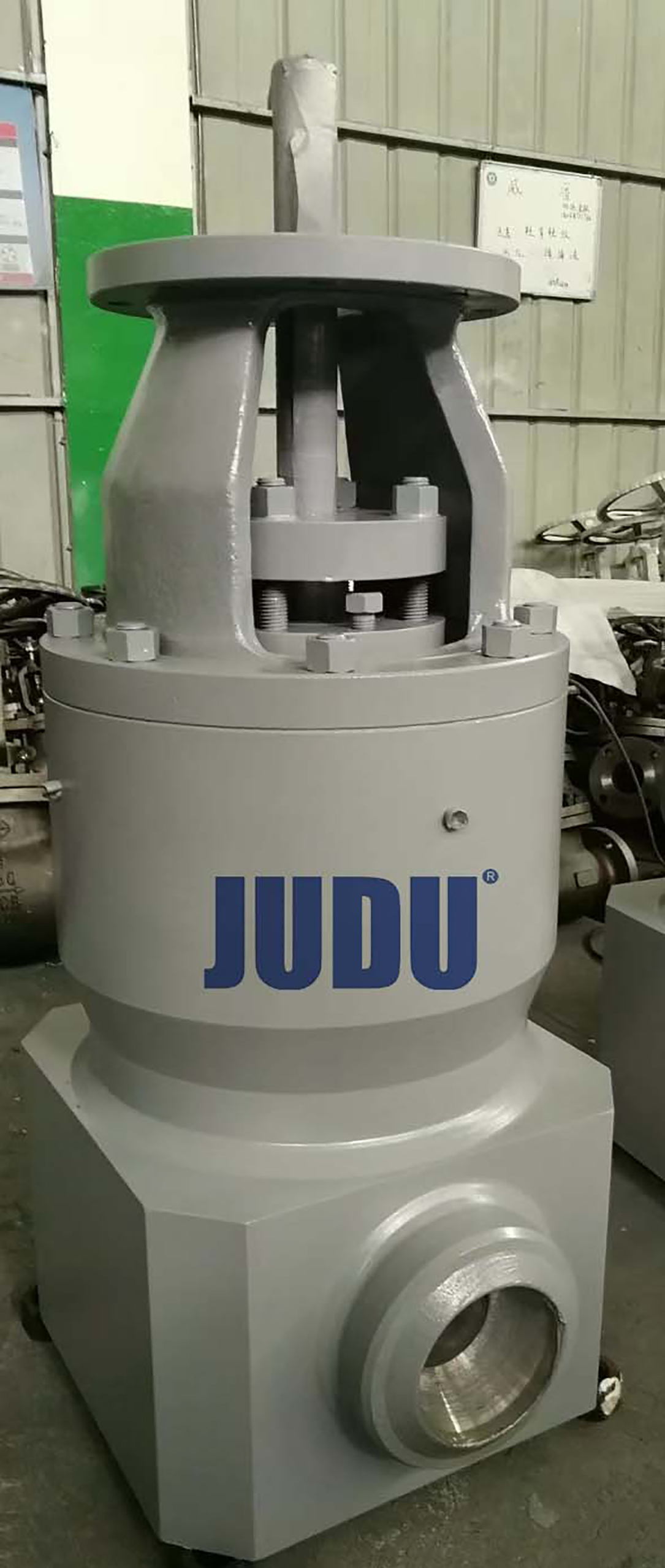 gate valve versus globe valve