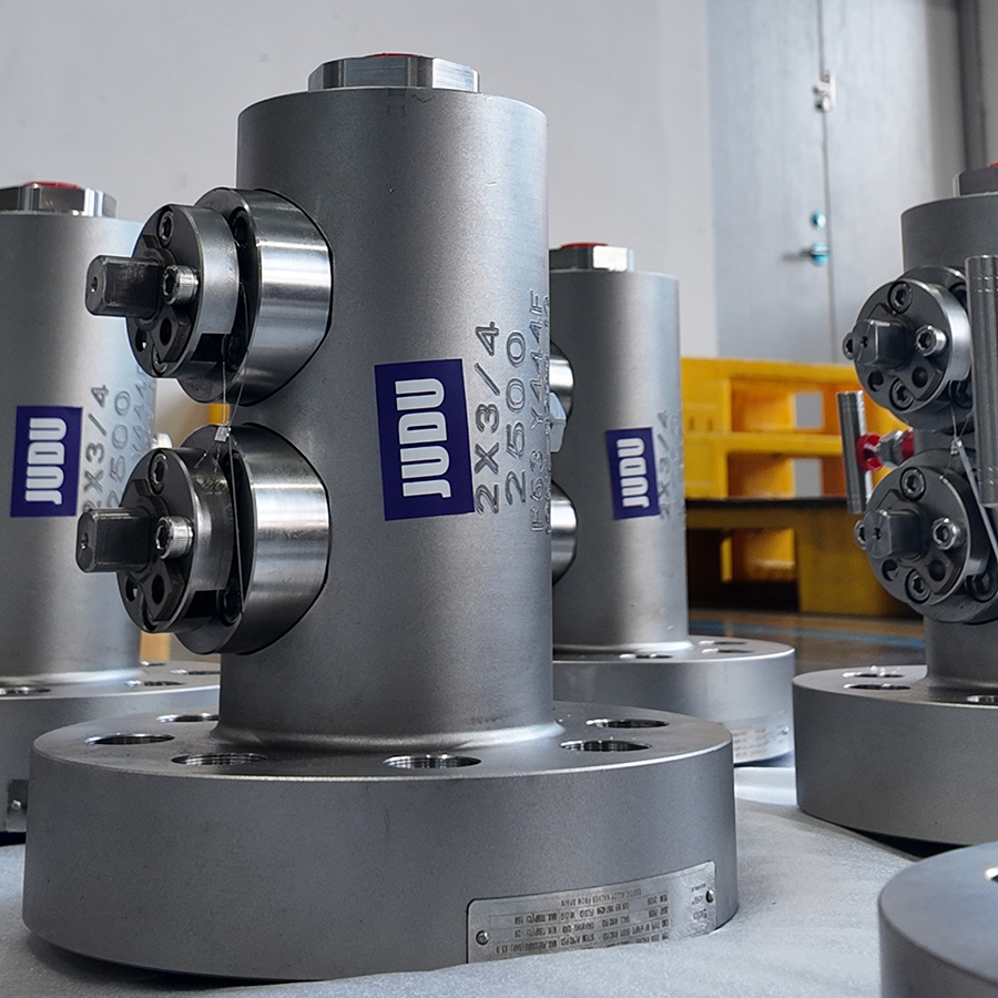what is a monoblock valve