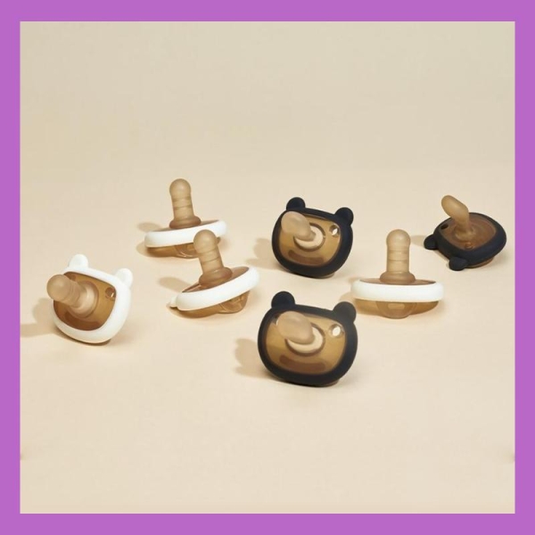 How Day and Night Pacifiers Help with Soothing and Comforting Babies