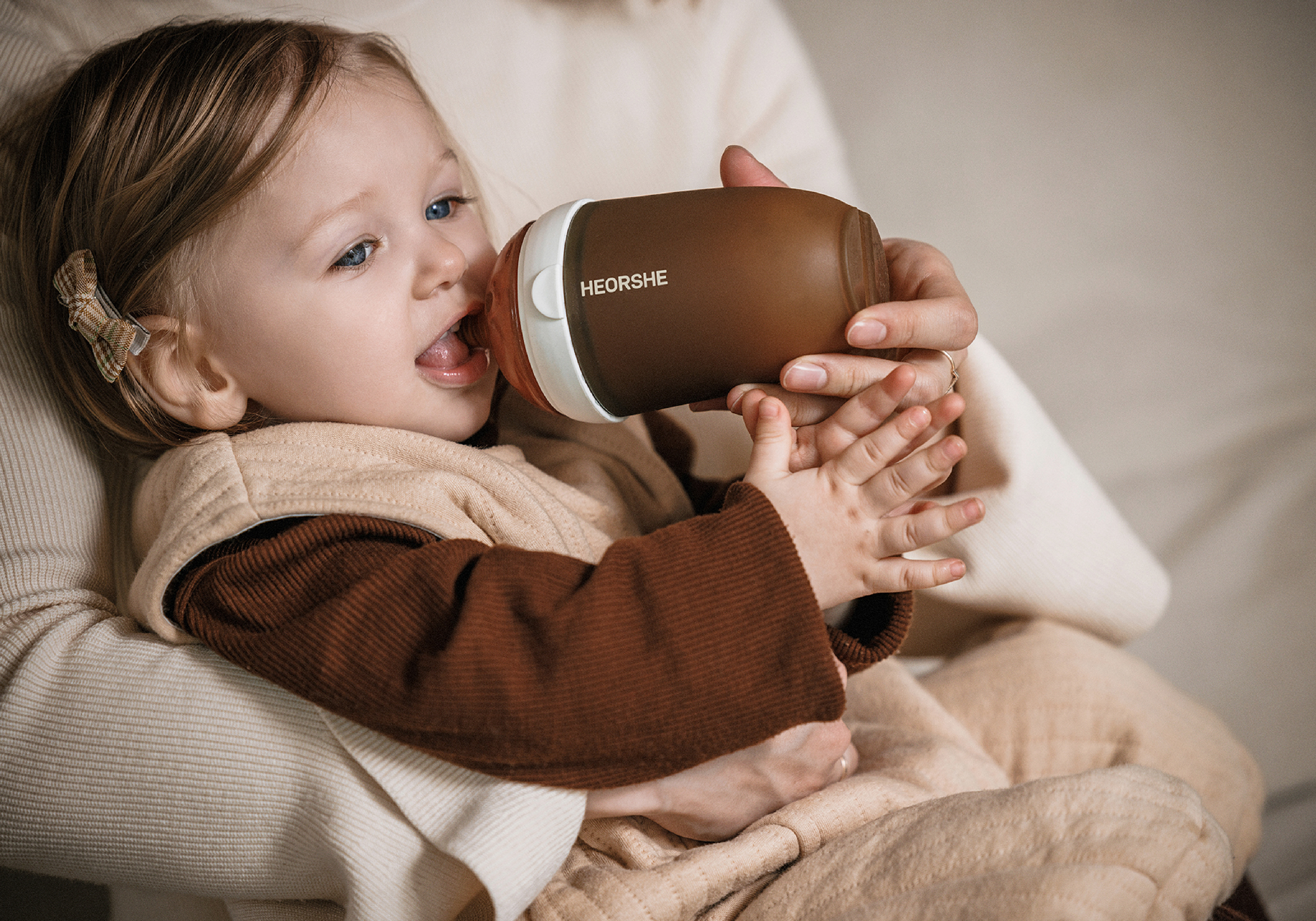 How to get an infant to take a bottle