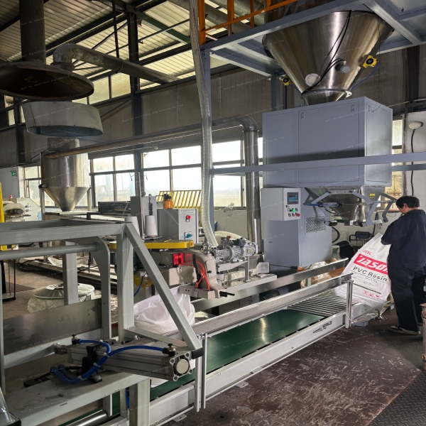 What Are the Benefits of Investing in Premium Conveyor Belts?