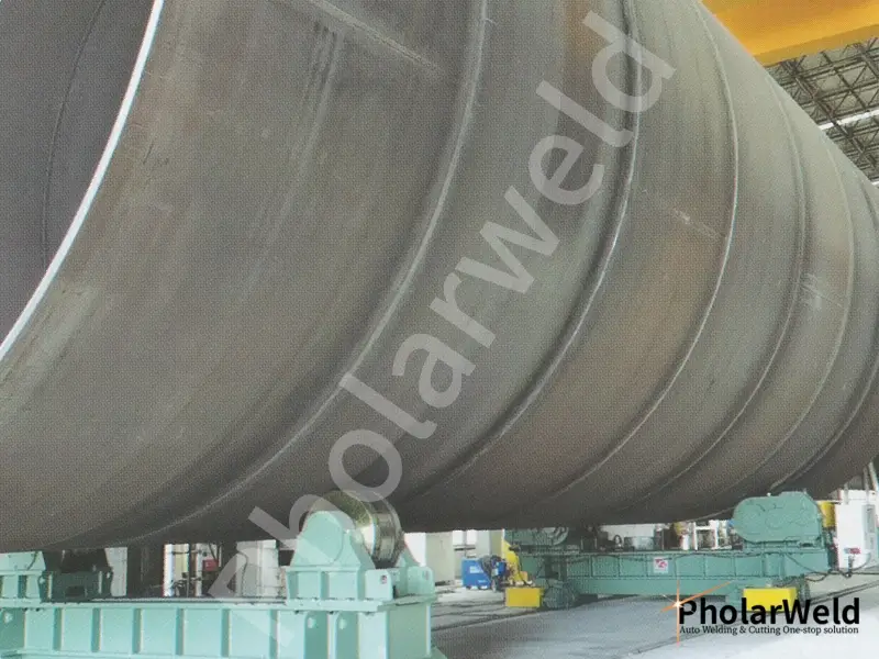 What is a welding rotator machine?