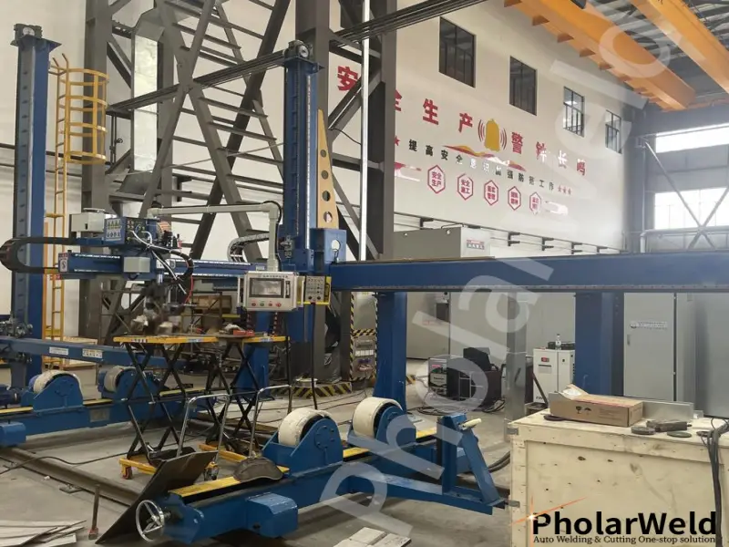 How can one welding machine weld both longitudinal and circular seams?