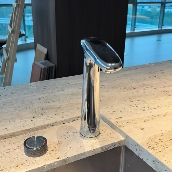 How to Maintain Your Kitchen Faucet with Sparkling Water for Longevity