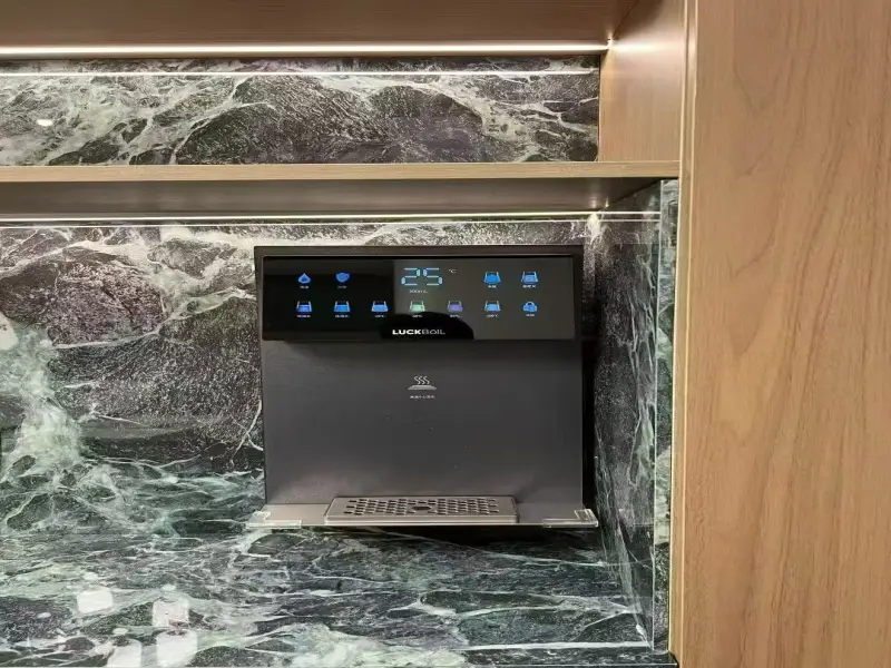 Wall-Mounted Water Dispenser vs. Countertop Models Which is Better for Small Apartments