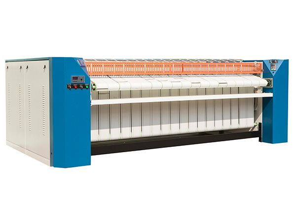 Flatwork Ironing Machine