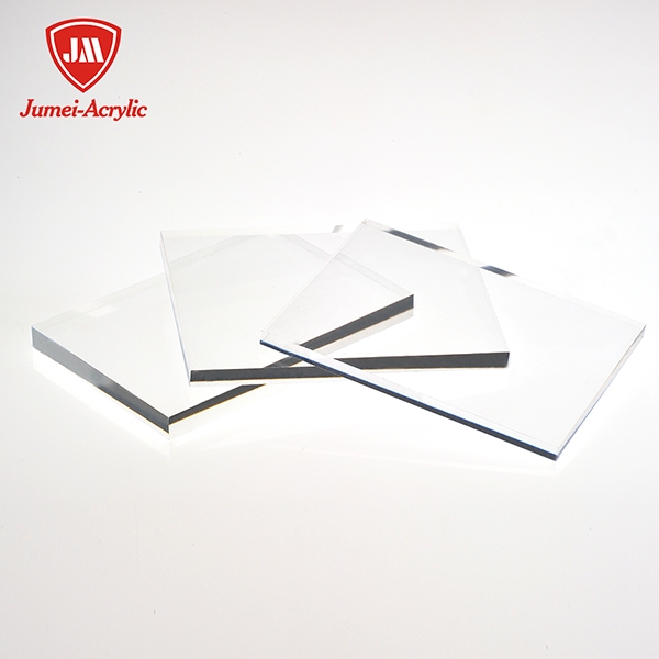 How to Properly Care for and Maintain Clear Acrylic Sheets