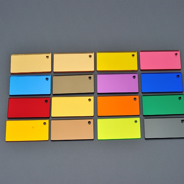 Tìm nguồn cung cấp tấm gương acrylic màu bền và chống trầy xước