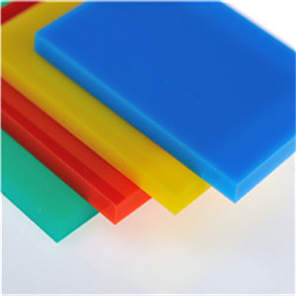 Safety of Plexiglass Mirror Sheets: