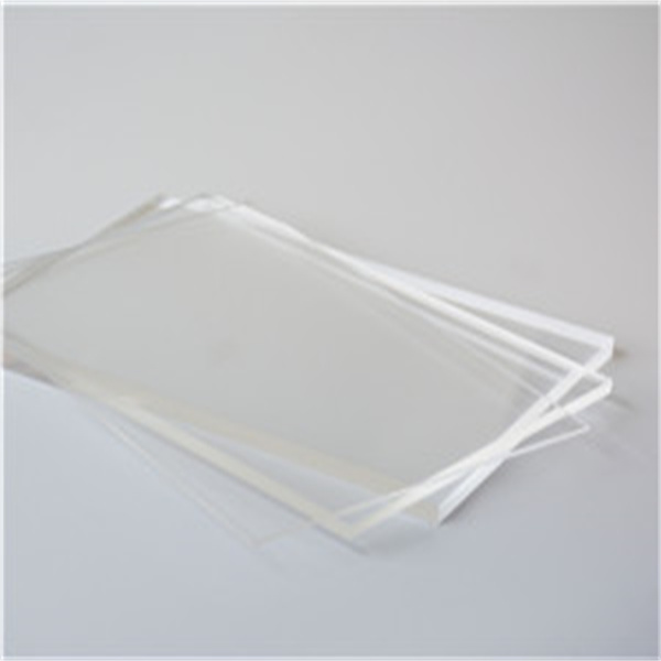 Utilisant du plexiglas 48x96 :