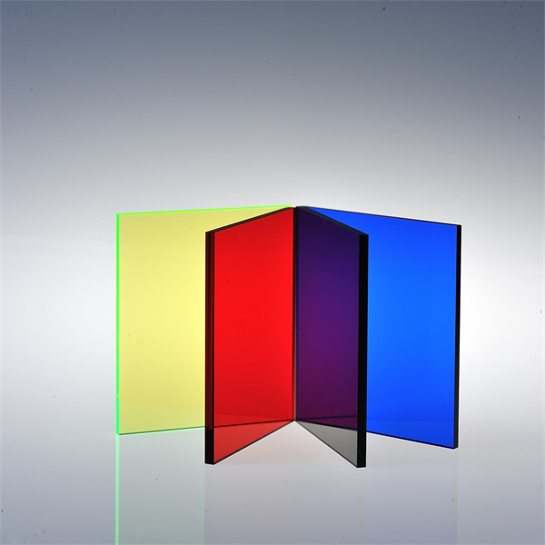 Protecția plexiglasului acrilic negru