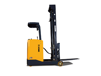 XCMG NEW Reach Truck (Duduk di atas)