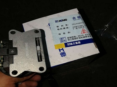 XCMG wheel loader parts Switch 251708483 300FV(TD).10.3.6