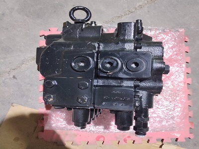 426-00268 426-00268A Doosan Excavator Main Valve Daewoo SOLAR 140LC-V Control Valve