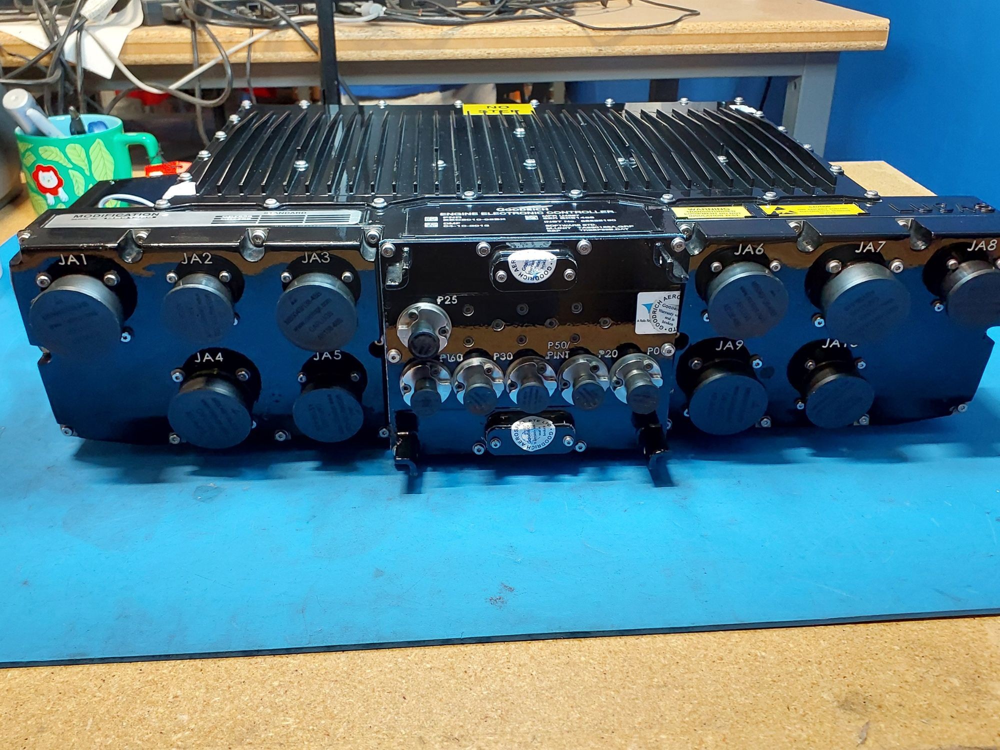 Número de pieza: EEC2010-02BX 1 unidad