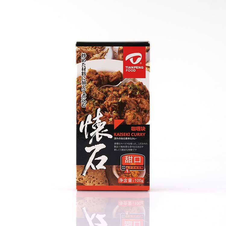 an Asian delicacy Japanese curry cube 100g with different grade spicy tastes