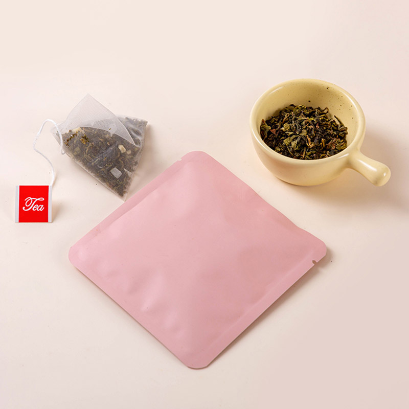 Чайные пакетики Triangle от ведущего производителя со вкусом персикового улуна.