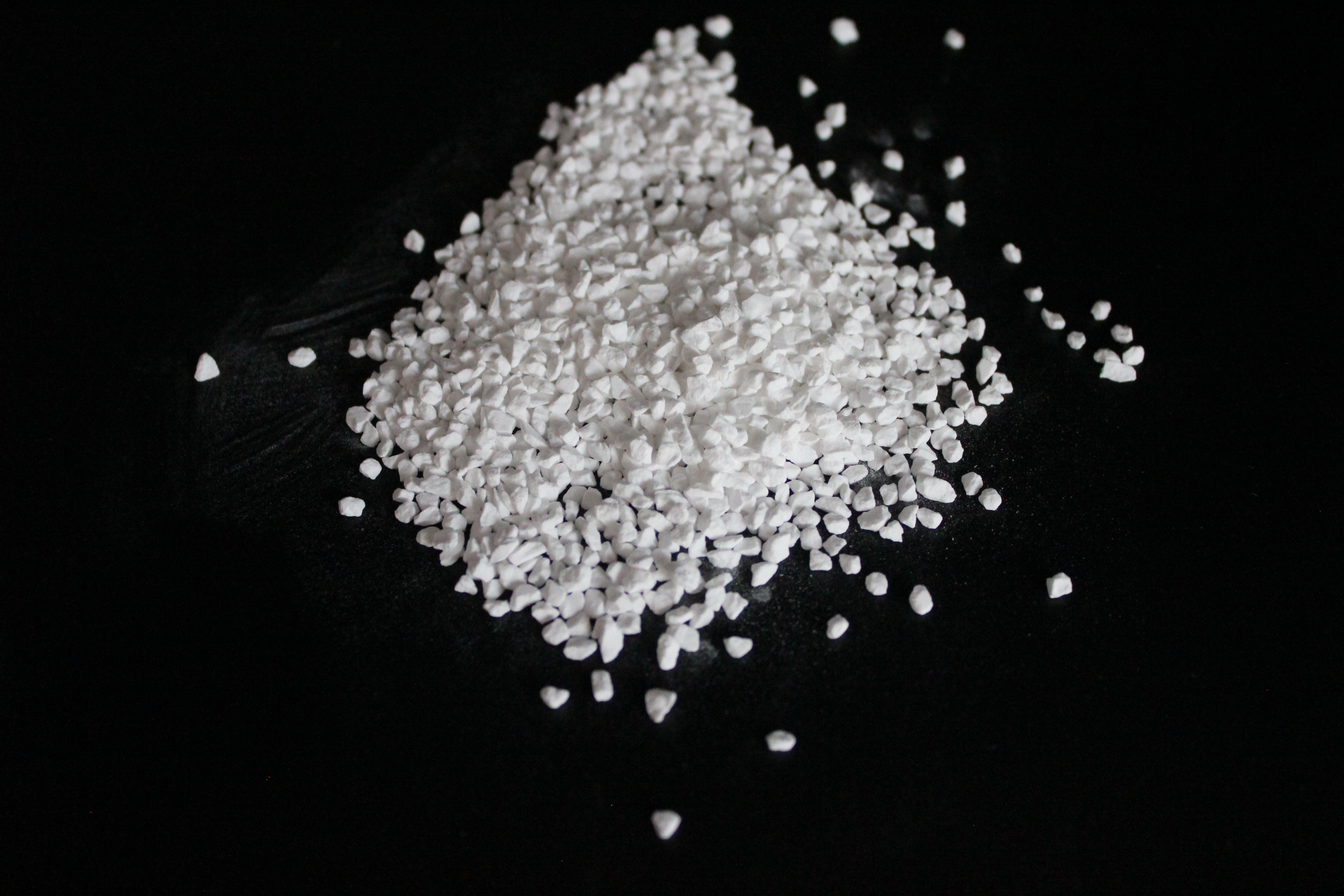 TCCA 200g Multifunction works in a large variety of sprinkle therapy treatments, consisting of: