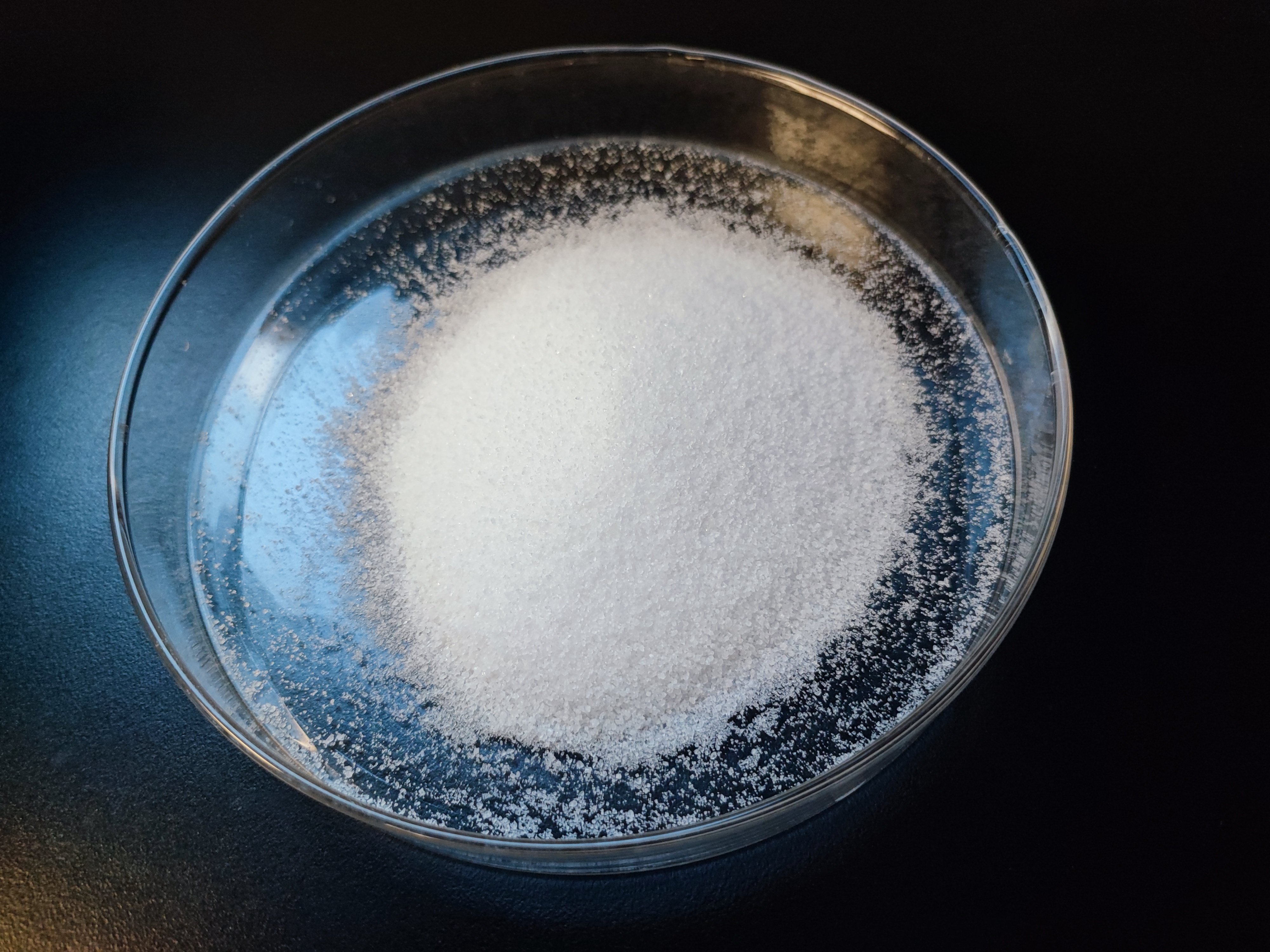 Hydrogen peroxide may be an representative this is certainly oxidizing can be used instead of chlorine in water disinfection. 