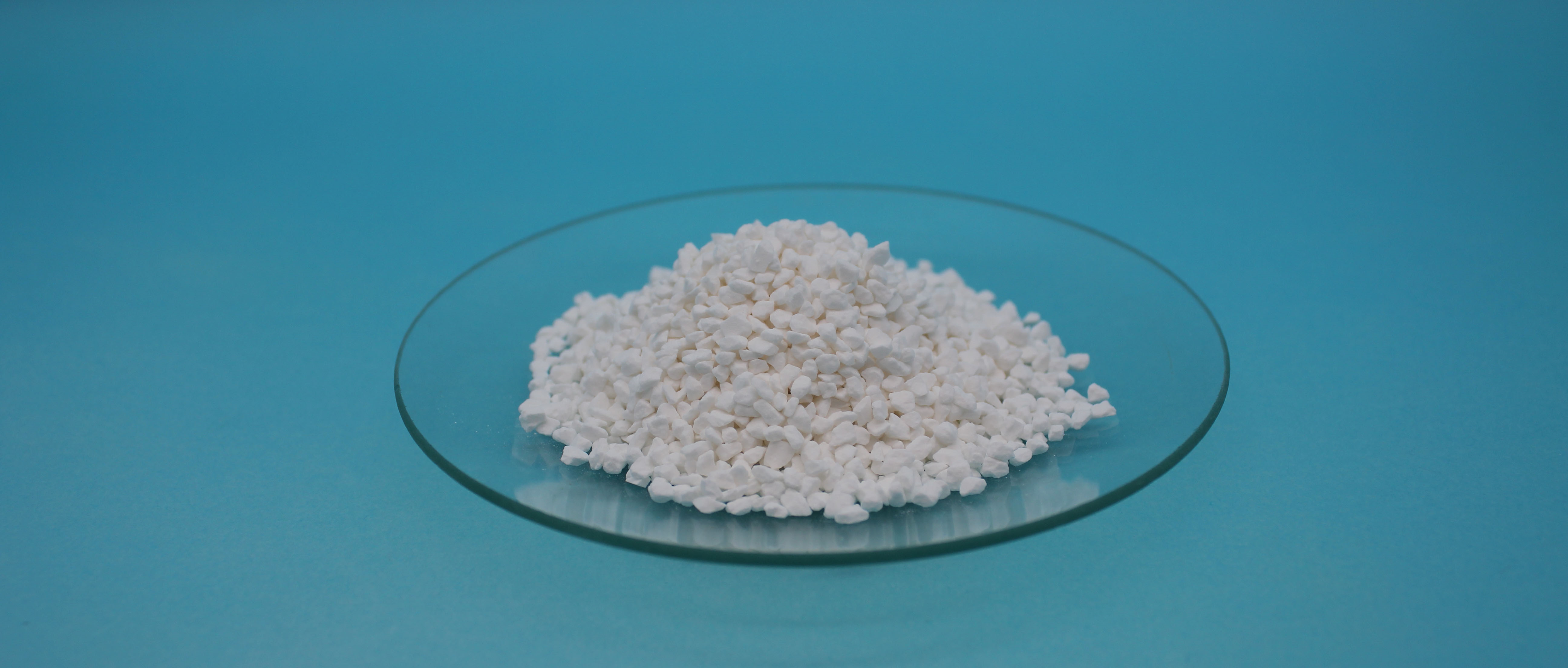 Uses of 99.8% Melamine White Powder