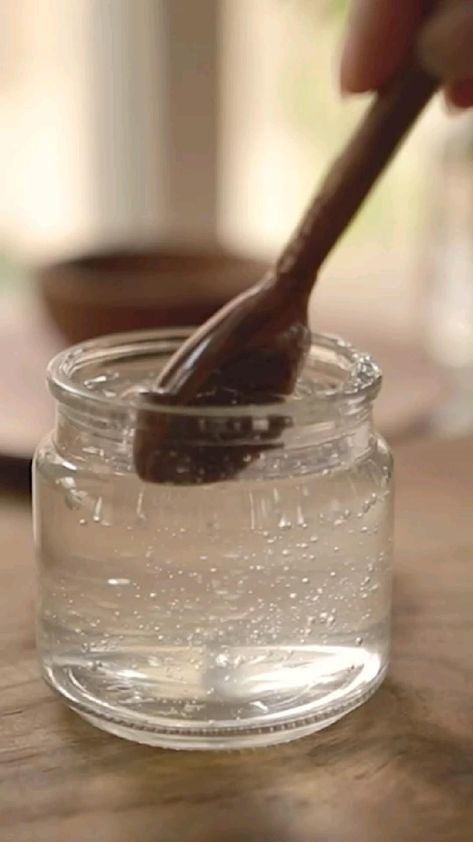 This contains an image of: Make organic Aloe Vera gel at home<script type=