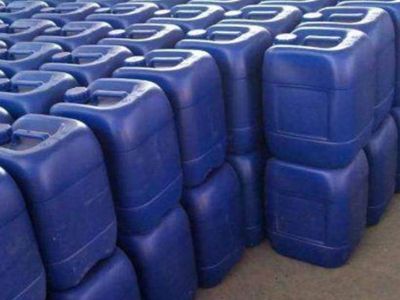 Solvent in detergent uses