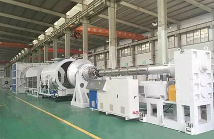 CHINAPLAS2018 Excellent Equipment-- Large diameter PE thermal insulation pipe extrusion line.