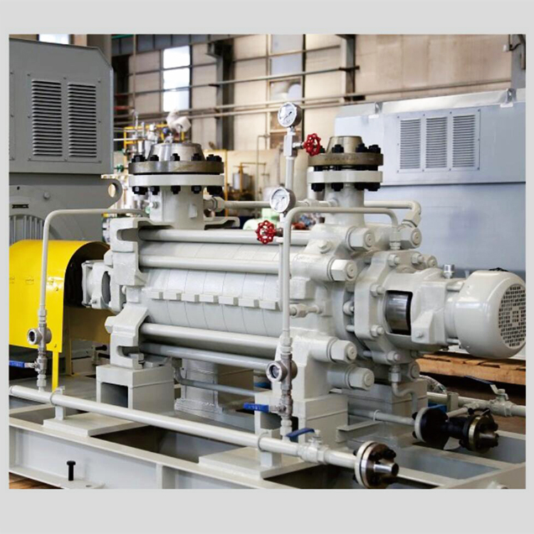 API 610 radiaal gesplitste meertrapspomp (HBS)