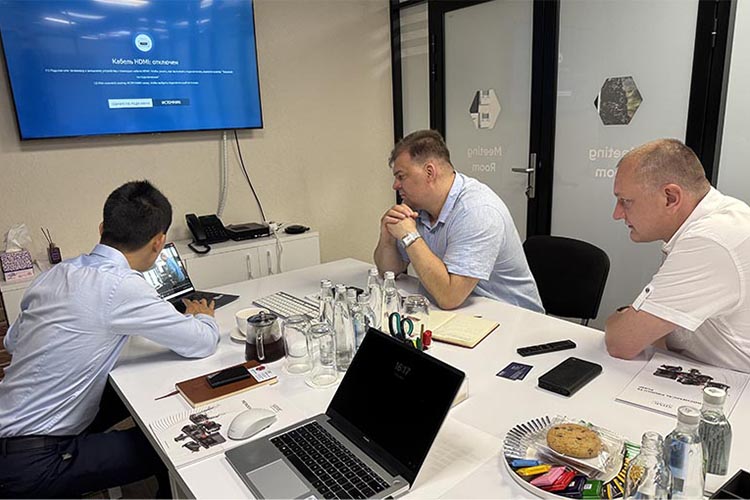 فريق مبيعات SBMC يزور العملاء في روسيا وبيلاروسيا لتعميق التعاون الاستراتيجي