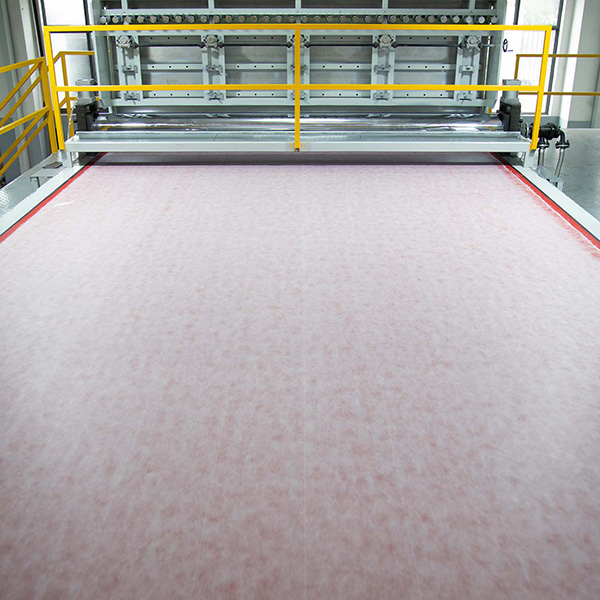 A closer look at the eco-friendly qualities of spunbond meltblown spunbond fabric