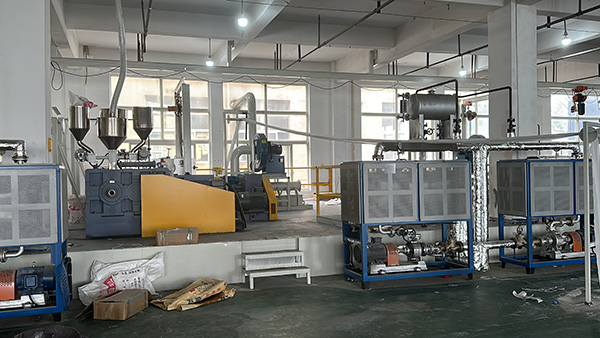 Cutting costs and reducing waste with automated bag manufacturing
