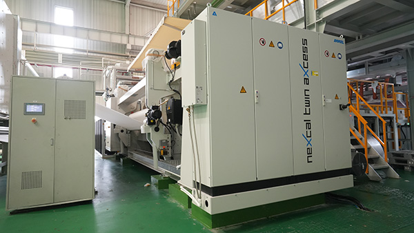 Advantages of Melt Blown Nonwoven Machine in manufacturing