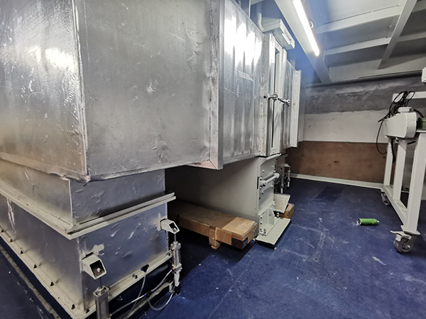 Step-by-step guide to operating a PP meltblown nonwoven fabric making machine