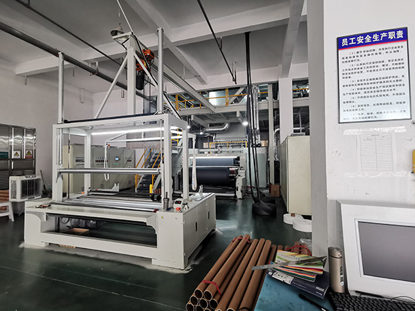 Applications of Spunmelt Nonwoven Machine in Various Industries